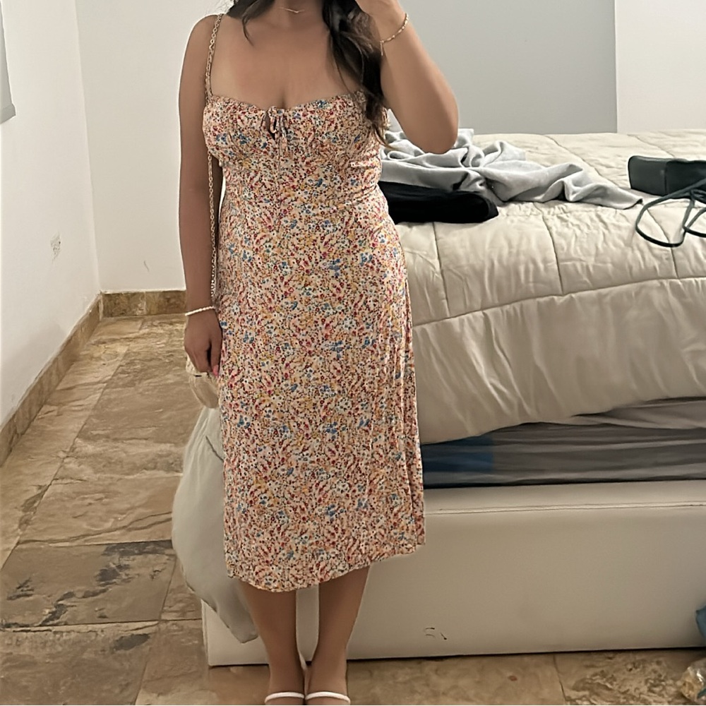 Showpo floral print multicolor midi dress